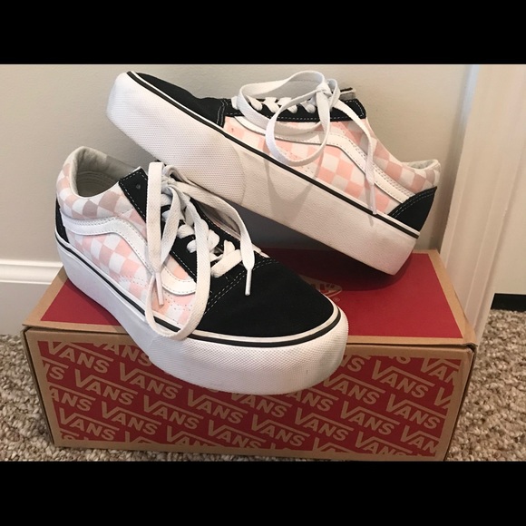 platform vans checkered